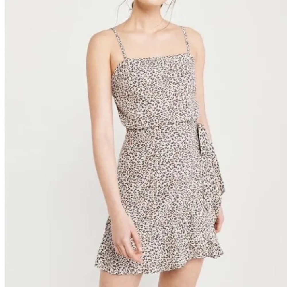 Abercrombie & Fitch Leopard Wrap Mini Dress